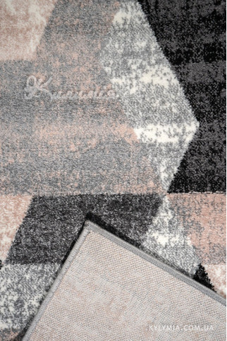 DREAM 18063 19302 Современные ковры на тканой основе, ворс средний - 9 мм, вес 2,2 кг/м2, нить - фризе. В детскую, гостиную и спальню. Сделаны в Украине  322х483
