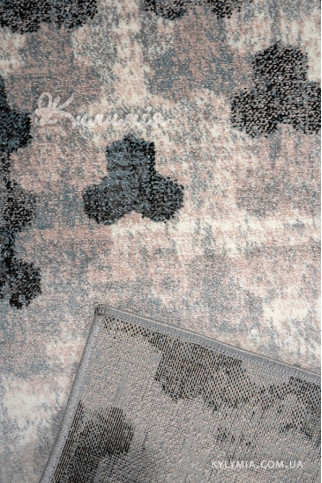 DREAM 18403 19303 Сучасні килими на тканій основі, ворс середній - 9 мм, вага 2,2 кг/м2, нитка - фрiзе. У дитячу, вітальню і спальню. Зроблені в Україні 322х483
