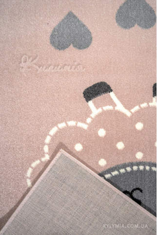 DREAM 18134 19457 Современные ковры на тканой основе, ворс средний - 9 мм, вес 2,2 кг/м2, нить - фризе. В детскую, гостиную и спальню. Сделаны в Украине  322х483