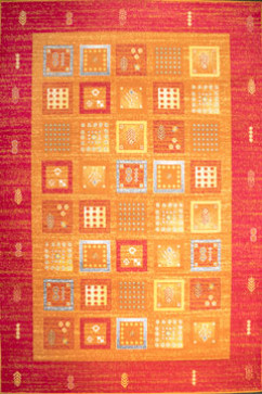 KOLIBRI 11394 18832 Сучасні килими на тканій основі, ворс середній - 9 мм, вага 2,2 кг/м2, нитка - фрiзе. У дитячу, вітальню і спальню. Зроблені в Україні 242х363