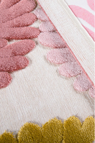 BONITA 3220 3584 Тонкие акриловые ковры в ярких нетускнеющих красках, удобны в уборке. Подойдут в любую комнату. 322х483