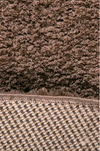 MF LOFT dark beige-dark beige 15226 Дуже м'який шовковистий килим з поліестрової нитки з високим ворсом.Пiдiйде в спальню і вітальню. 322х483