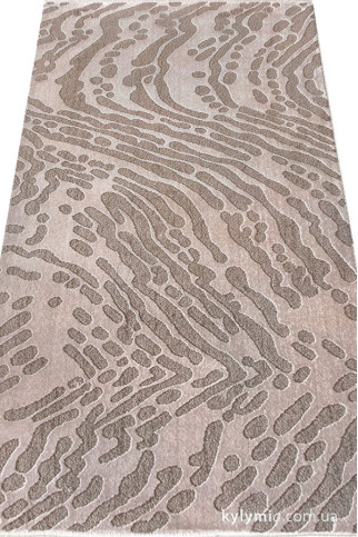 SOFIA 41009 19039 Очень мягкие ковры благодаря полиэстеру. Ворс 11 мм, вес 2,45 кг/м2. Подойдут на пол в спальни и гостиные. Сделаны в Украине 322х483