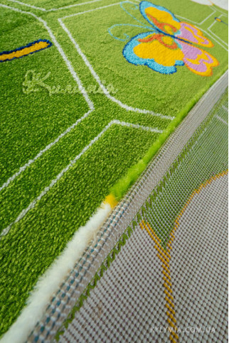BABY 2050 20635 Яскраві дитячі килими з поліпропілену зі стандартним ворсом 10мм середньої щільності 352 тис вузлів 322х483