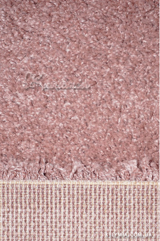 DELICATE rose 20092 Однотонні килими з помірно високим ворсом 20 мм, вага 3,2 кг/м2. У спальню, вітальню і дитячу 322х483