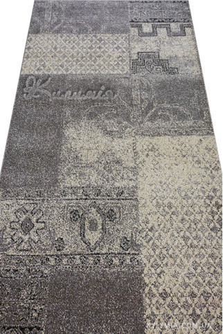 OPTIMA 78198 20084 Современная коллекция ковров из полипропилена. Высота ворса 7 мм, вес 1.8 кг/м2, плотность 256 тыс узлов/м2 Сделаны в Бельгии 322х483