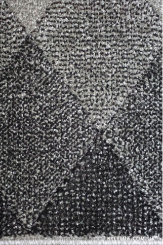 SOHO 1944 1 20267 Сучасні килими з хорошим поєднанням ціна - якість.  Ворс 13 мм, вага 2,5 кг/м2.  Зроблені в Молдові 322х483