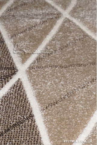 SOHO 5637 1 20273 Современные ковры с хорошим сочетанием цена - качество. Ворс 13 мм, вес 2,5 кг/м2. Сделаны в Молдове 322х483