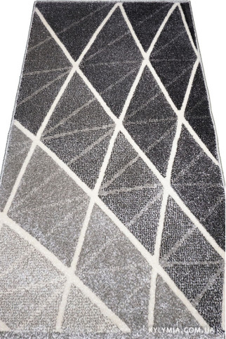 SOHO 5637 1 20274 Сучасні килими з хорошим поєднанням ціна - якість.  Ворс 13 мм, вага 2,5 кг/м2.  Зроблені в Молдові 322х483