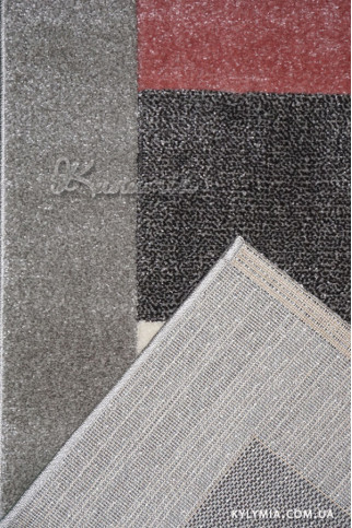 SOHO 5590 1 20285 Сучасні килими з хорошим поєднанням ціна - якість.  Ворс 13 мм, вага 2,5 кг/м2.  Зроблені в Молдові 322х483