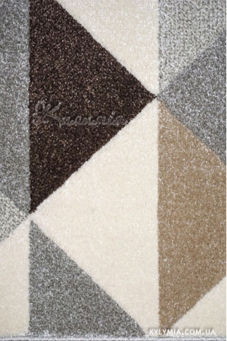 SOHO 1603 1 20356 Сучасні килими з хорошим поєднанням ціна - якість.  Ворс 13 мм, вага 2,5 кг/м2.  Зроблені в Молдові 322х483