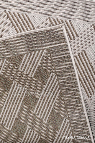 FLAT 4817 1 21188 Безворсовые ковры без основы, нить - полипропилен, высота 4 мм, вес 1,7 кг/м2. Сделаны в Молдове 322х483