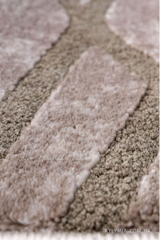 SOFIA 41010 21463 Очень мягкие ковры благодаря полиэстеру. Ворс 11 мм, вес 2,45 кг/м2. Подойдут на пол в спальни и гостиные. Сделаны в Украине 322х483