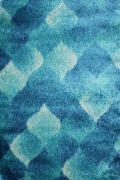 BUTIK 0086 14054 Високоворсний килим з поліпропілену і поліестеру з рельєфним візерунком. Добре чиститься пилососом 242х363