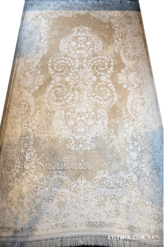 OTANTIK E010B 21476 Очень мягкие ковры Pierre Cardin (по лицензии). Ворс - акрил и эвкалиптовый шелк, хлопковая основа 322х483