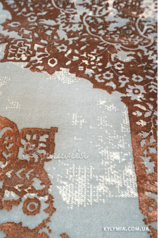 PALETTE PA20F 23023 Очень мягкие ковры Pierre Cardin (по лицензии). Ворс - акрил и эвкалиптовый шелк, хлопковая основа 322х483