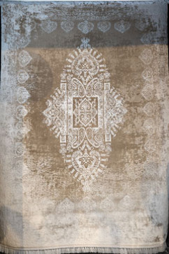 OTANTIK E015B 23011 Очень мягкие ковры Pierre Cardin (по лицензии). Ворс - акрил и эвкалиптовый шелк, хлопковая основа 242х363