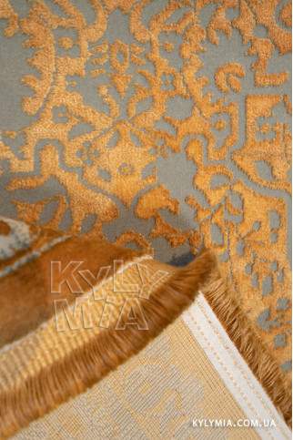 PALETTE PA20D 23193 Очень мягкие ковры Pierre Cardin (по лицензии). Ворс - акрил и эвкалиптовый шелк, хлопковая основа 322х483
