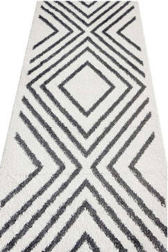 FANTASY 12541 19574 Ковровые дорожки с высоким ворсом  30 мм. Вес 2,35 кг/м2, тканая основа, нить - фризе. Сделаны в Украине. Для спален, гостиных и коридоров. Отрежем, с 242х363