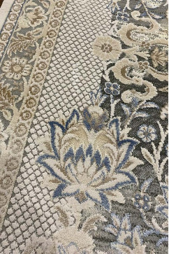 GIRIT GR10A 22795 Очень мягкие ковры Pierre Cardin (по лицензии). Ворс - акрил и эвкалиптовый шелк, хлопковая основа 242х363