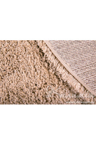 LOFT SHAGGY 0001-03 15525 М'які пухнасті килими з високим ворсом з поліпропілену збережуть тепло і затишок у вашому домі. 322х483