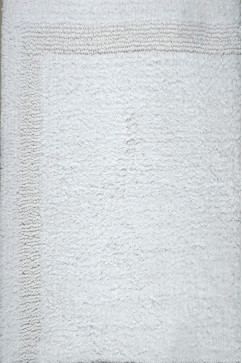 INSIDE white-white 17281 Килимок для ванної з бавовни. Відмінно поглинає вологу, створить комфорт і затишок. Можна прати в ма 242х363